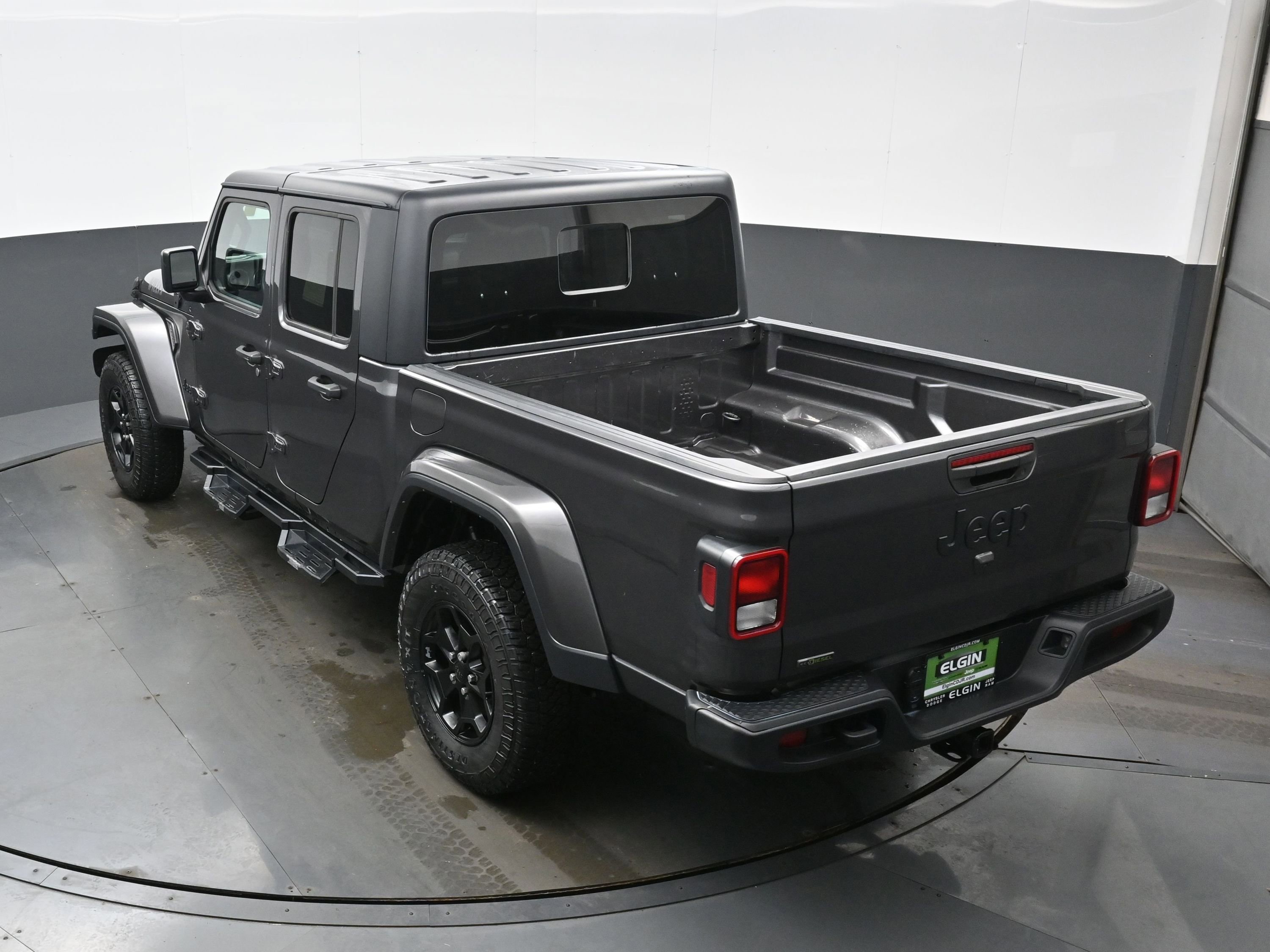 Used 2022 Jeep Gladiator Willys image 33