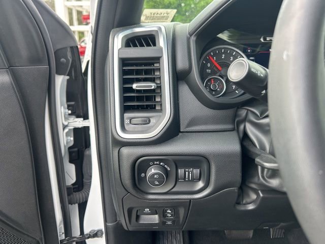 Used 2025 RAM 1500 Big Horn AWD/4WD image 28