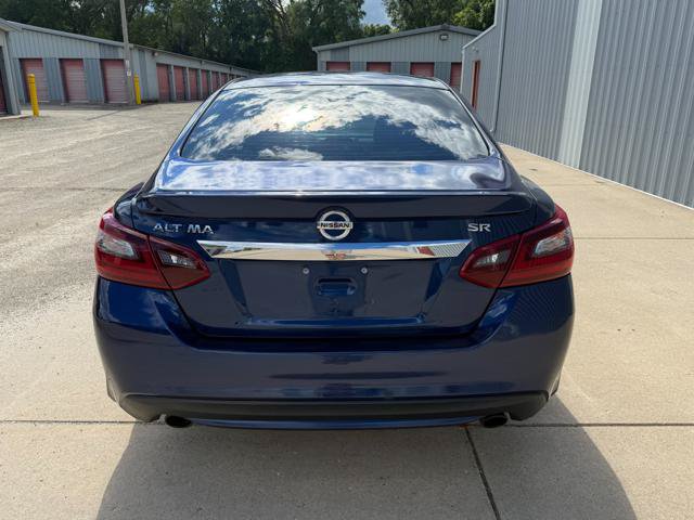 Used 2018 Nissan Altima 2.5 SR FWD image 9