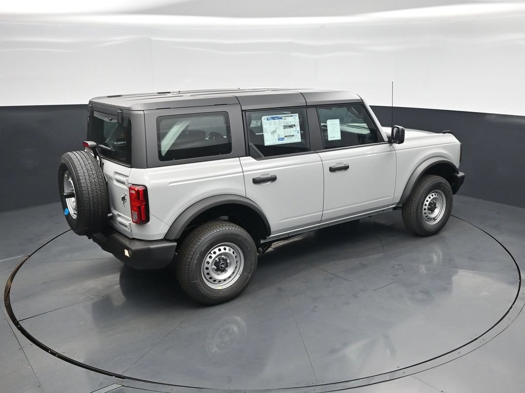 New 2026 Ford Bronco 4-Door AWD/4WD image 33