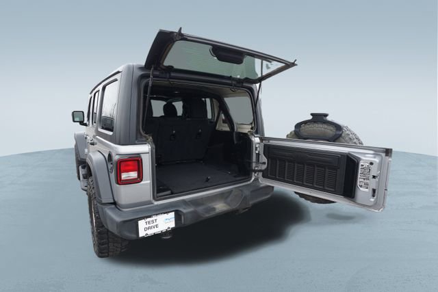 Used 2020 Jeep Wrangler Unlimited Sport S image 16