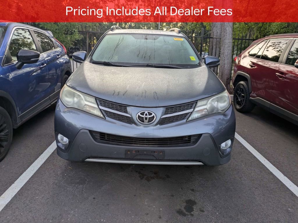 Used 2014 Toyota RAV4 XLE AWD/4WD image 2