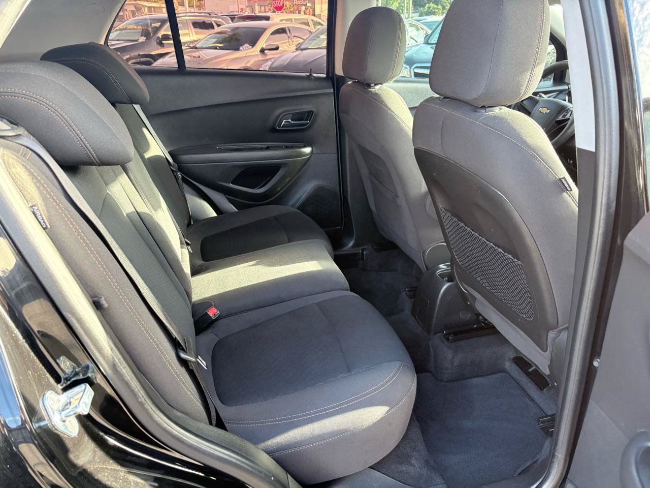 Used 2020 Chevrolet Trax LS FWD image 19