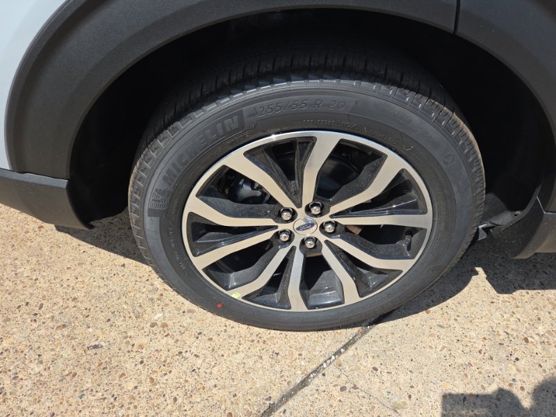 New 2026 Ford Explorer ST-Line AWD/4WD image 9