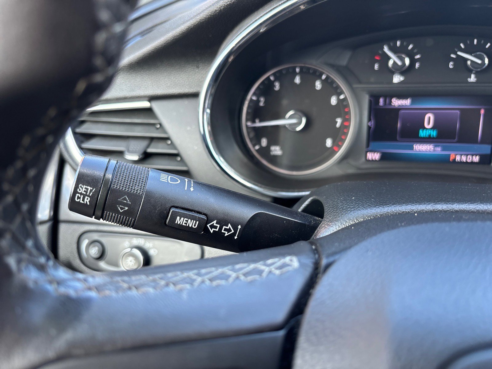Used 2020 Buick Encore Preferred AWD/4WD image 23