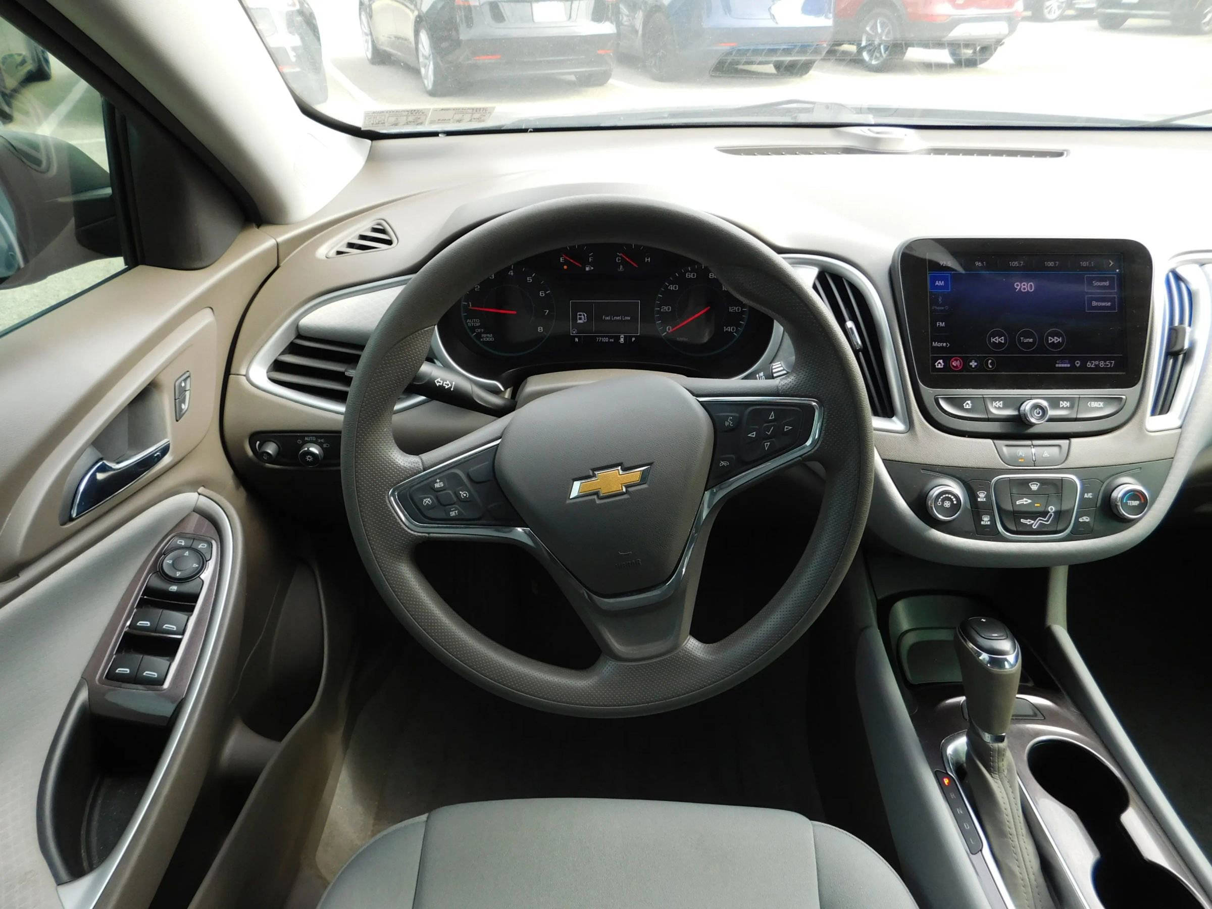 Used 2020 Chevrolet Malibu LS w/ LPO, Convenience Package 2 FWD image 9