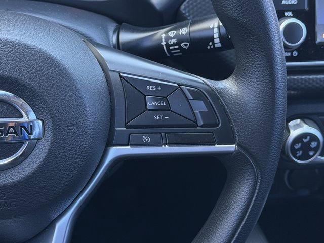 Used 2021 Nissan Kicks S image 14
