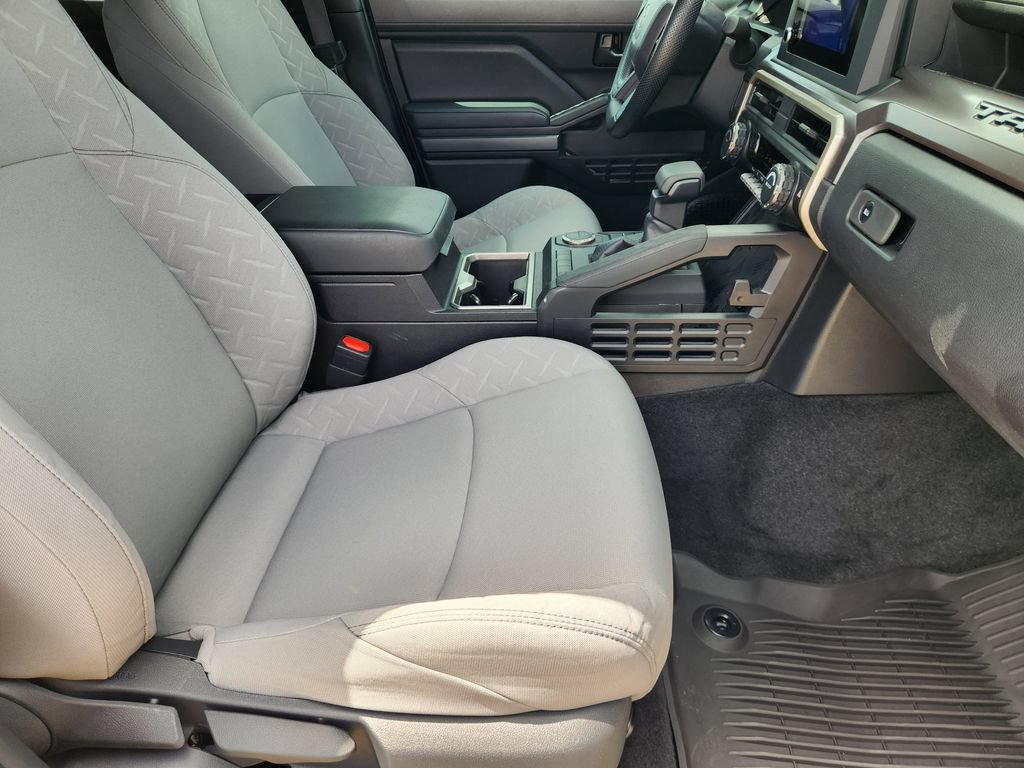 Used 2025 Toyota Tacoma SR5 RWD image 13