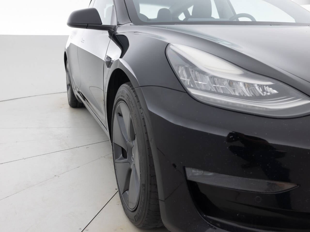 Used 2021 Tesla Model 3 Long Range AWD/4WD image 11
