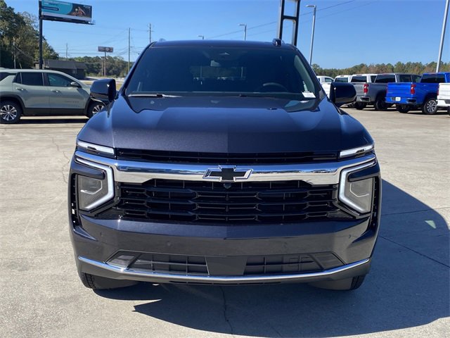 New 2026 Chevrolet Suburban LS w/ LPO, Dark Essentials Package image 9