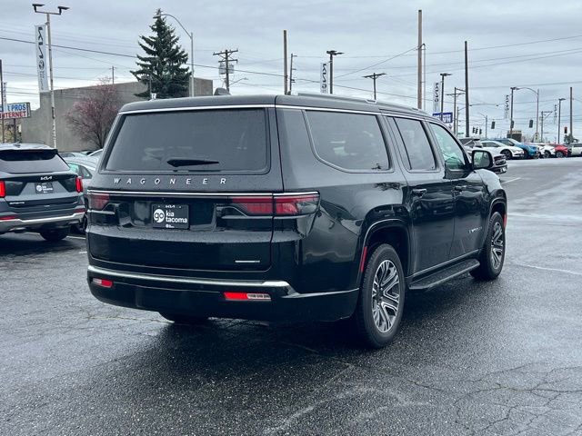 Used 2024 Jeep Wagoneer L Series II w/ Flexible Seating Group image 7