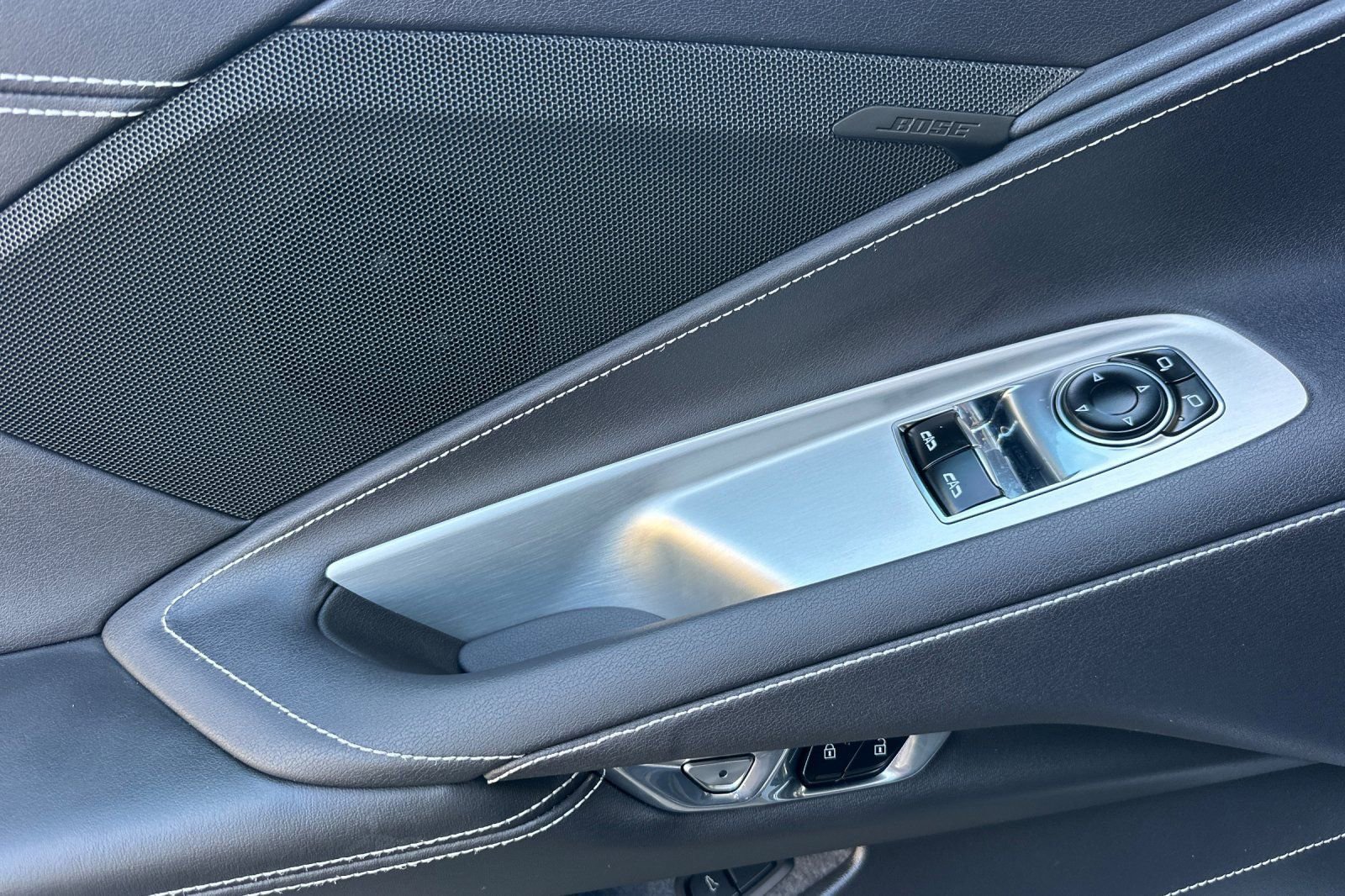 Certified 2025 Chevrolet Corvette Stingray Coupe w/ 1LT image 11