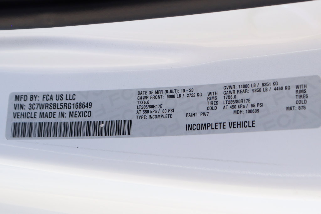 Used 2024 RAM 3500 Tradesman RWD image 42