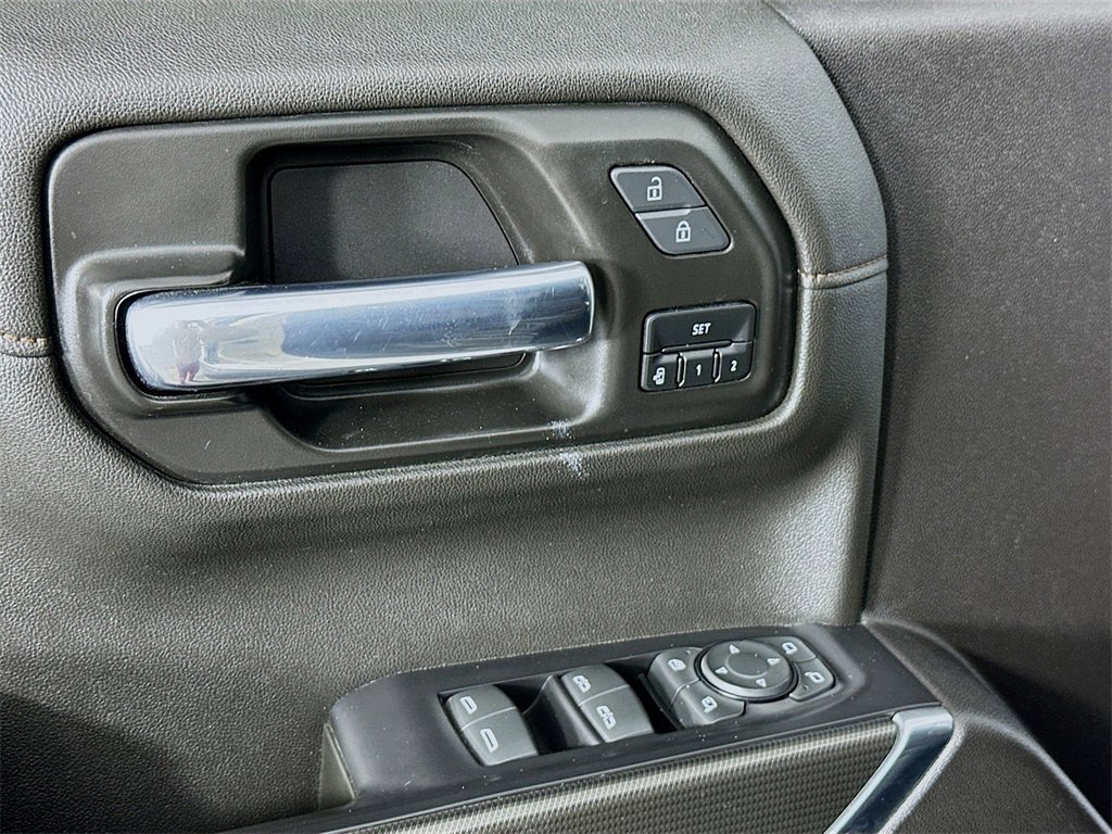 Used 2021 GMC Sierra 1500 AT4 image 17