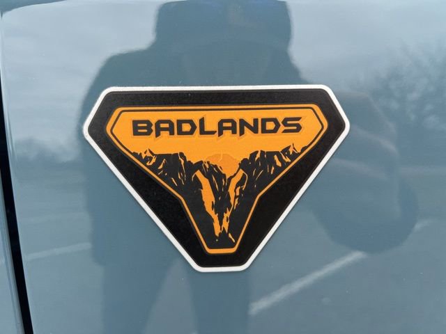 Used 2022 Ford Bronco Badlands image 40