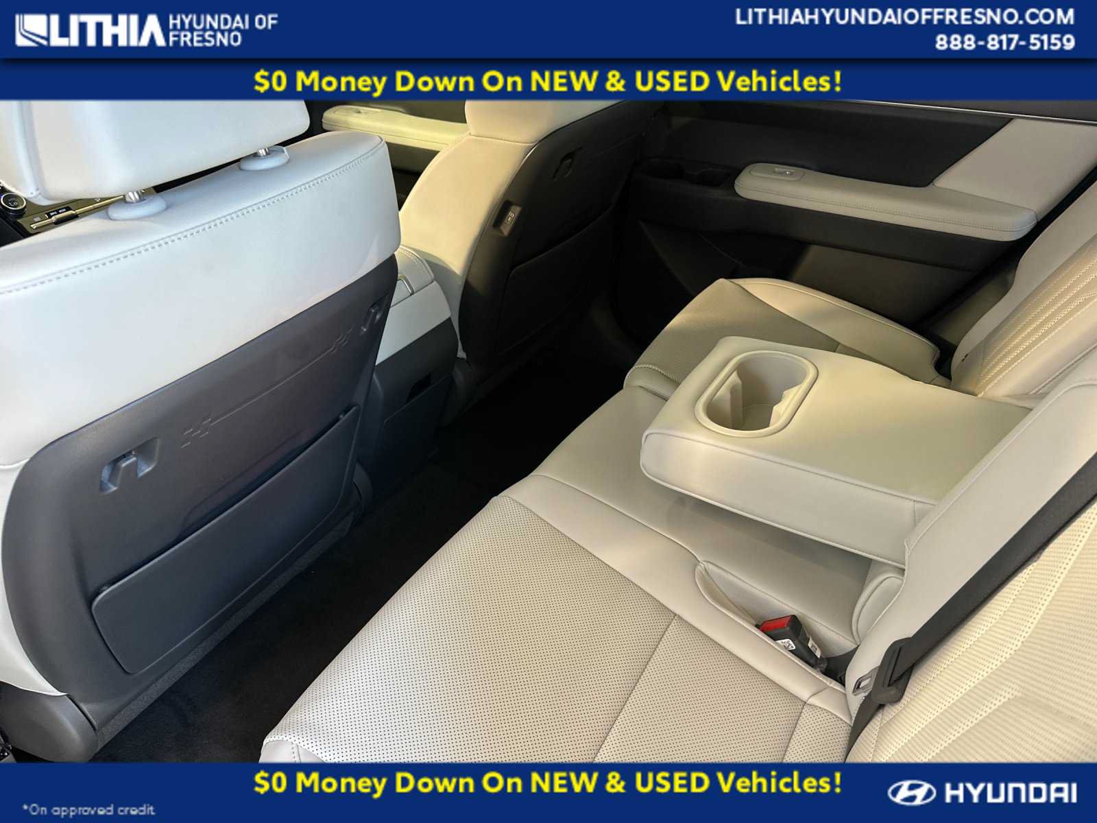 New 2026 Hyundai Santa Fe SEL FWD image 4