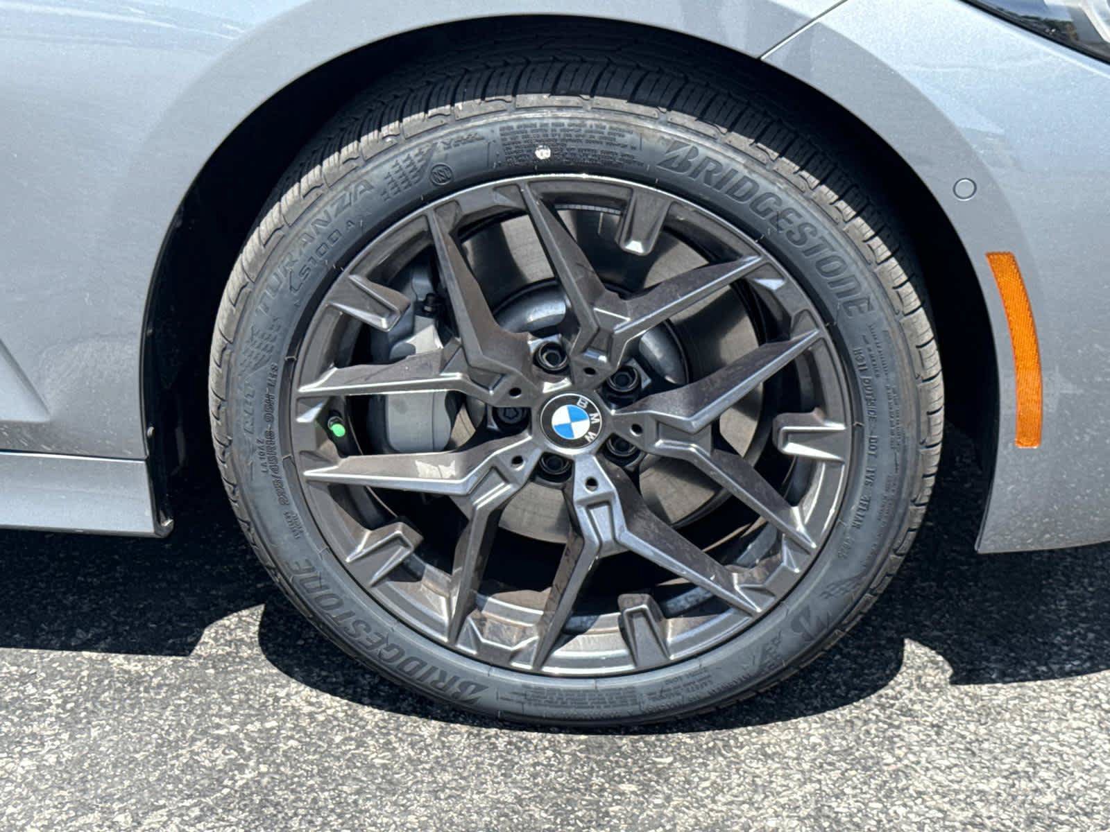 Used 2026 BMW 330i xDrive Sedan w/ Premium Package AWD/4WD image 13