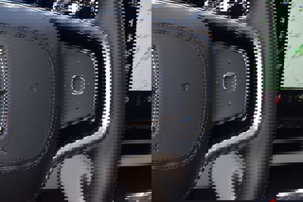 Certified 2026 Lincoln Nautilus Reserve image 24