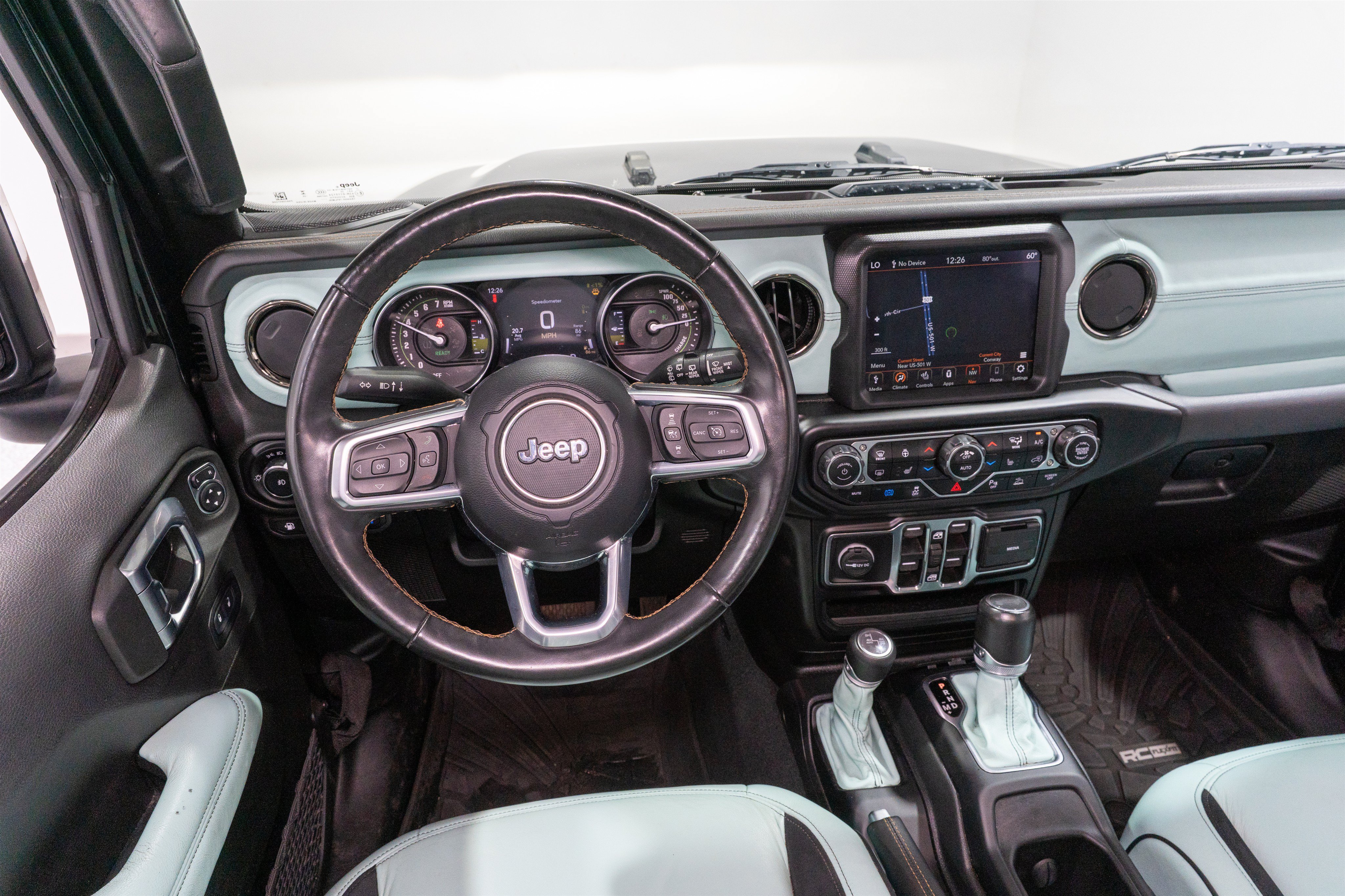 Used 2022 Jeep Wrangler Unlimited Sahara AWD/4WD image 11