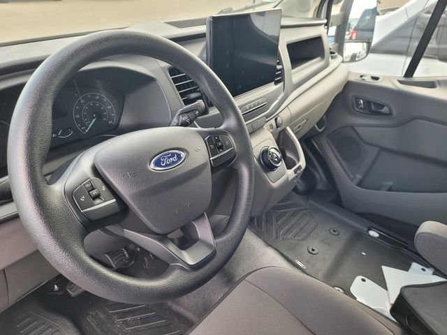 New 2023 Ford E-Transit 148 High Roof image 6