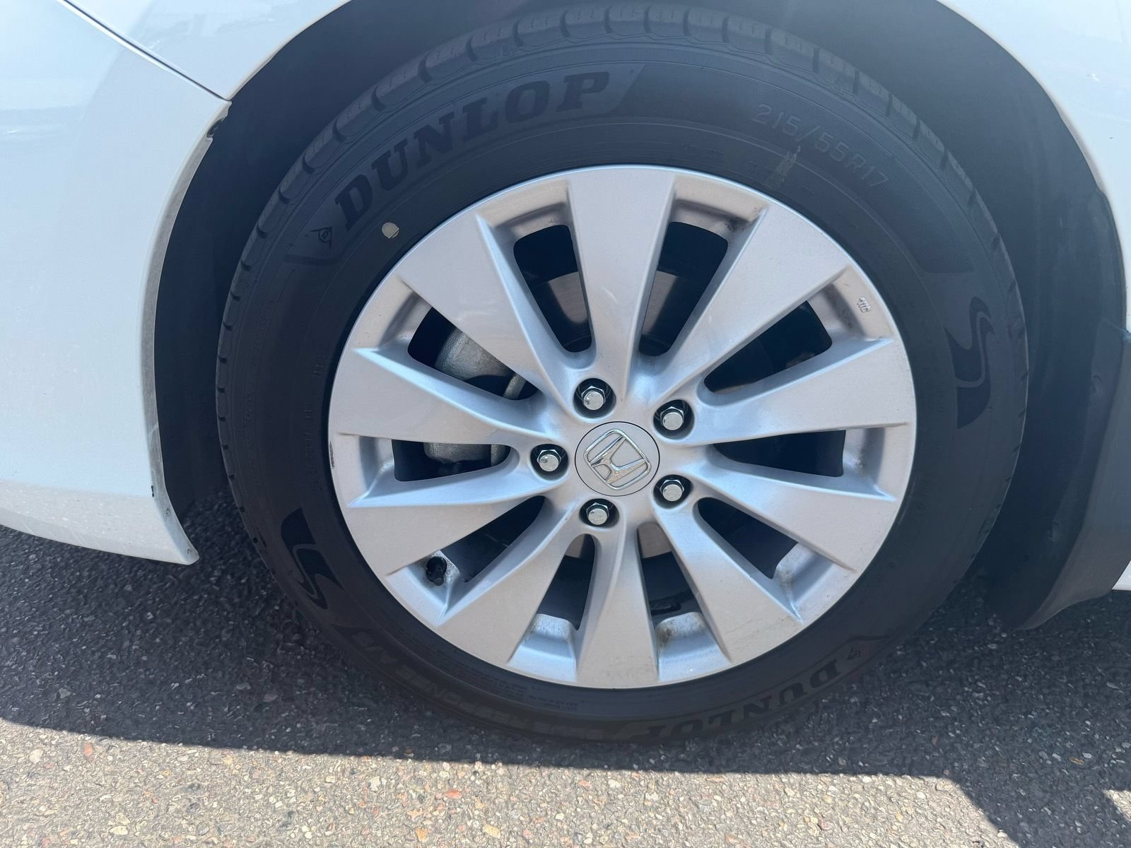 Used 2015 Honda Accord EX-L image 9