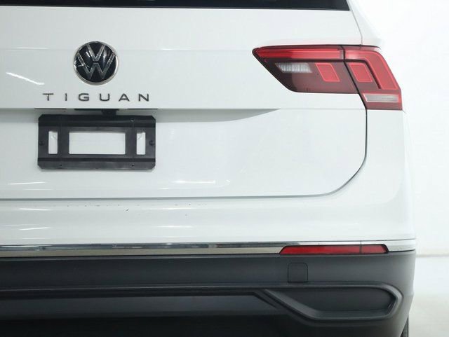 Used 2024 Volkswagen Tiguan SE FWD image 47