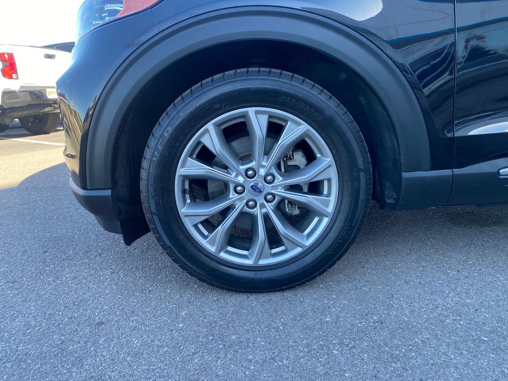 Used 2021 Ford Explorer Limited w/ Equipment Group 301A RWD image 26