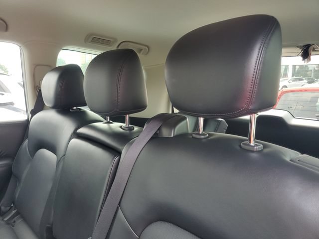 Used 2023 Nissan Armada SL w/ Cargo Package AWD/4WD image 9