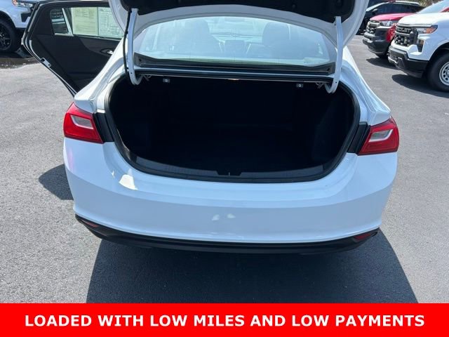 Used 2023 Chevrolet Malibu LT FWD image 16