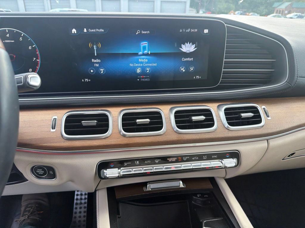 Used 2022 Mercedes-Benz GLS 450 4MATIC image 14