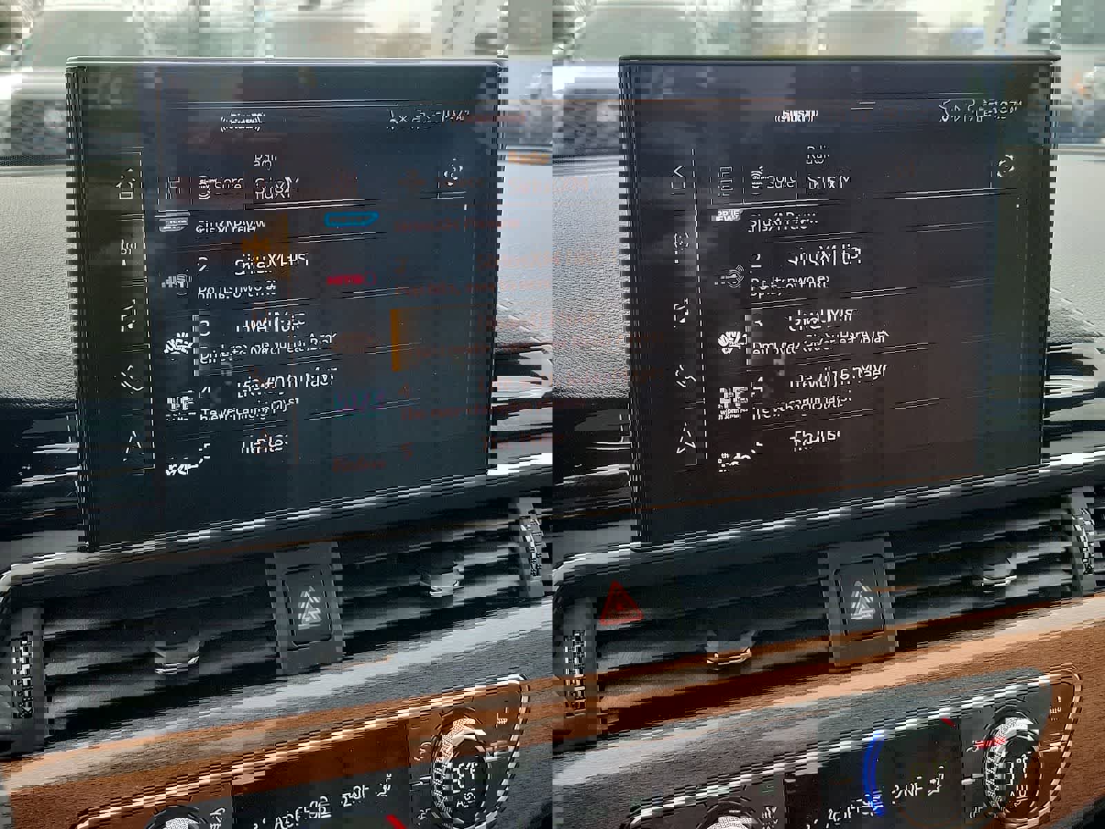 Used 2023 Audi A4 2.0T Premium w/ Convenience Package image 18