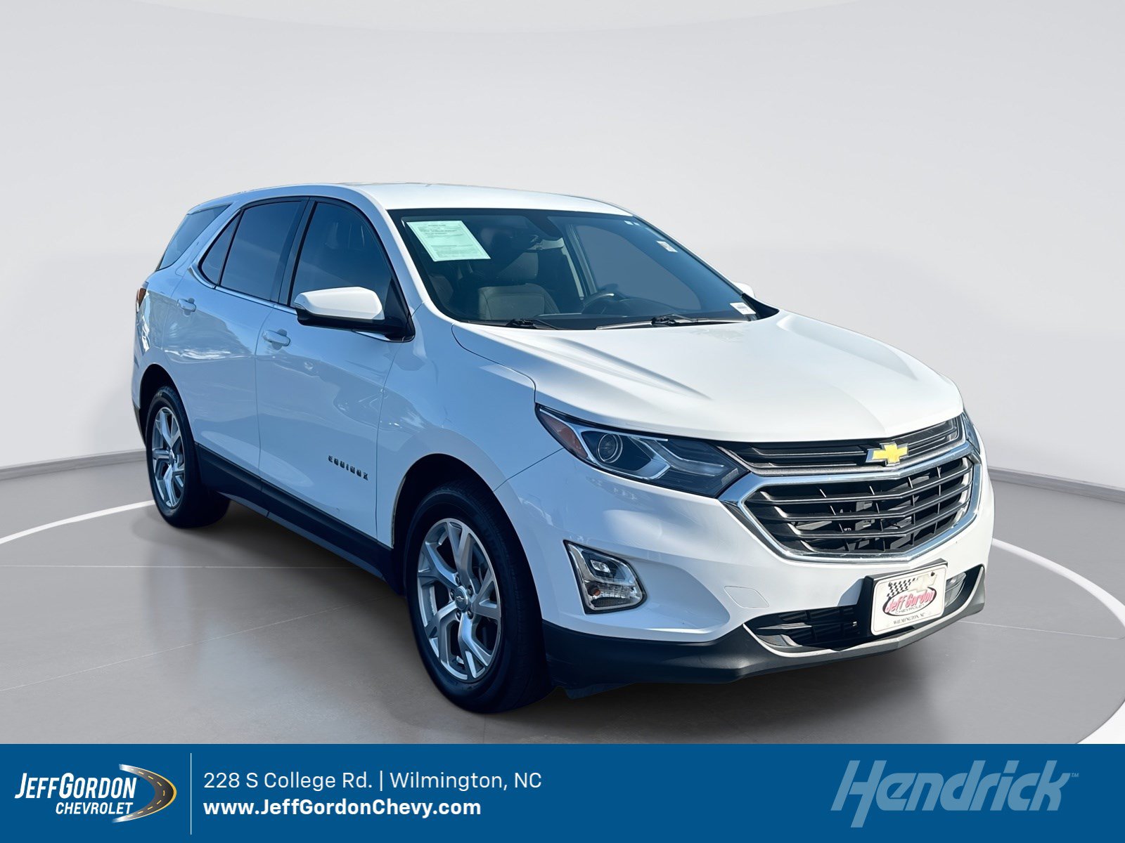 Used 2018 Chevrolet Equinox LT FWD image 1
