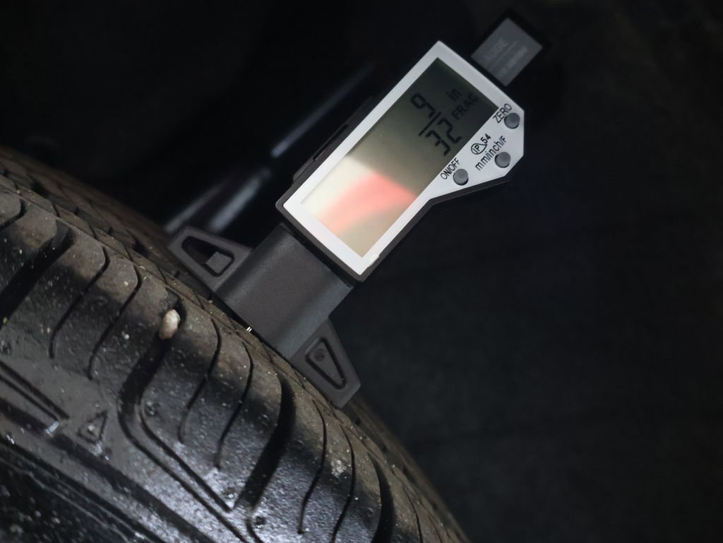 Used 2025 Honda Civic Sport Touring image 32