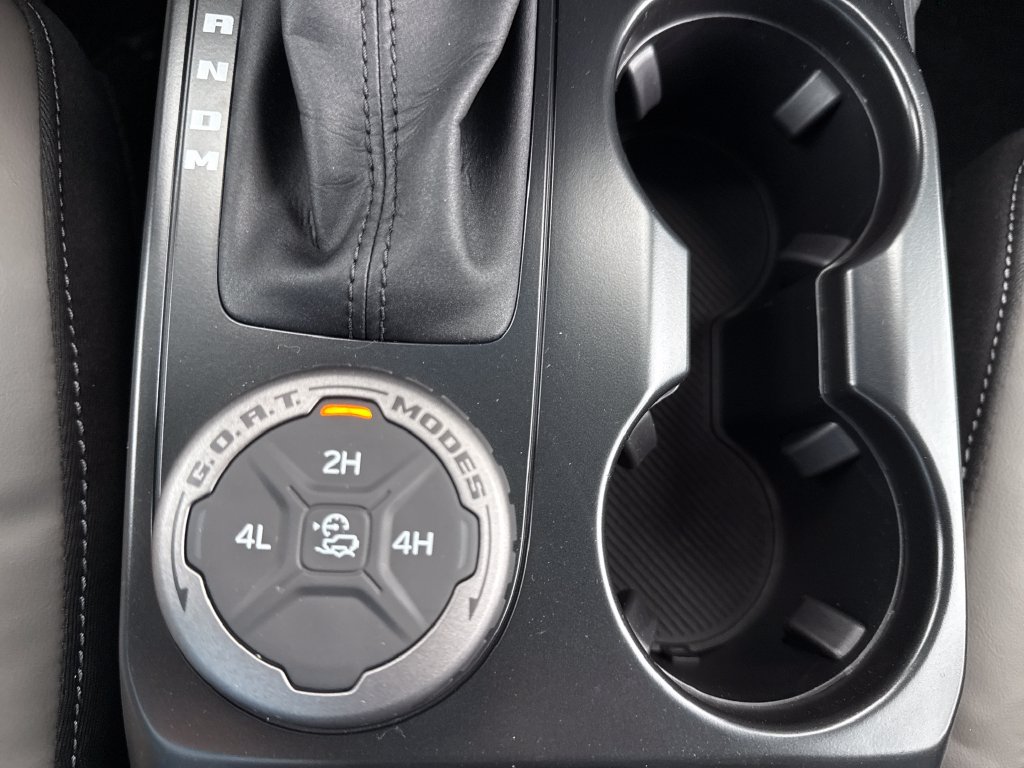 New 2026 Ford Bronco Outer Banks AWD/4WD image 32