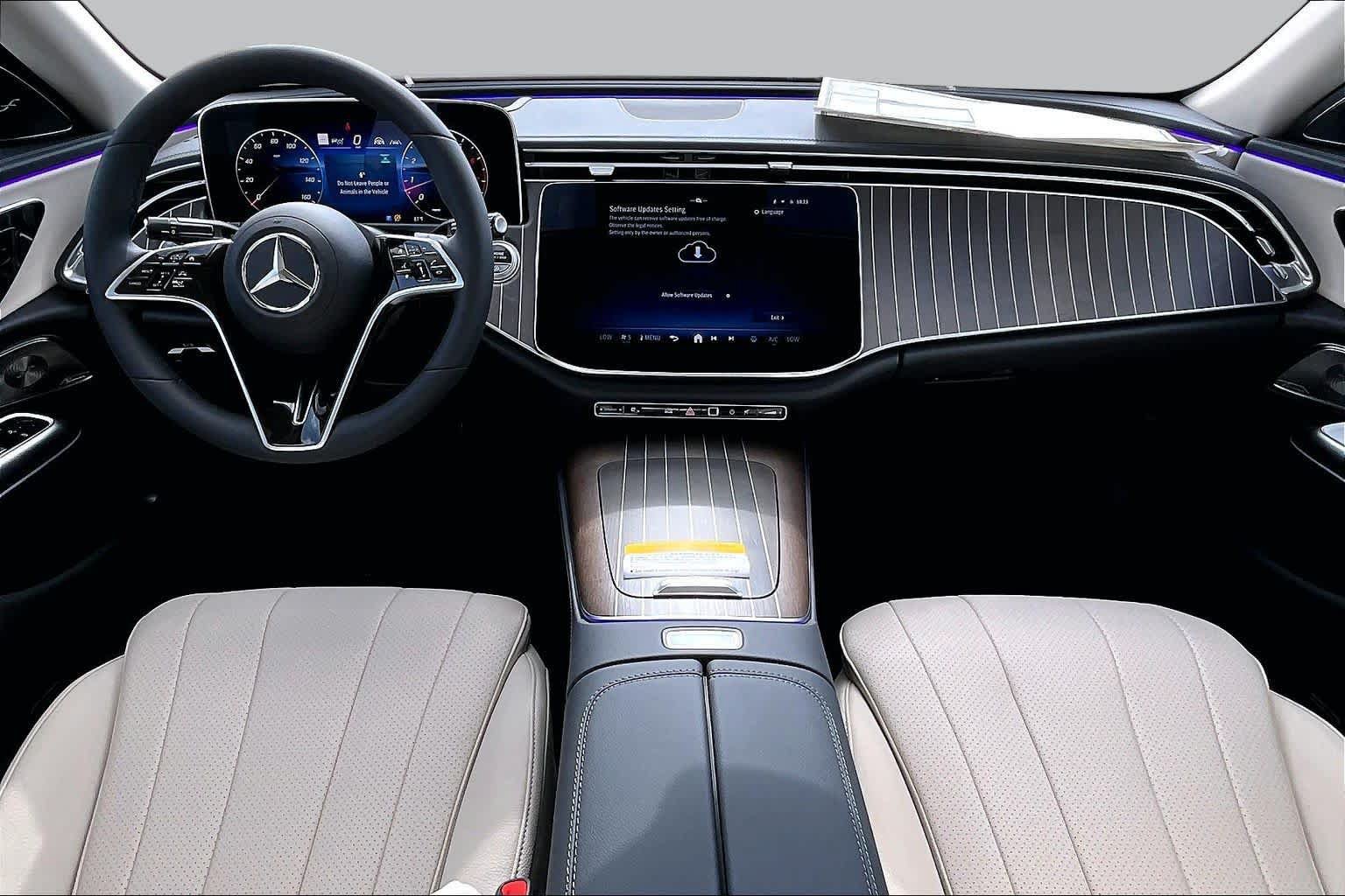 New 2026 Mercedes-Benz E 450 4MATIC Sedan image 7