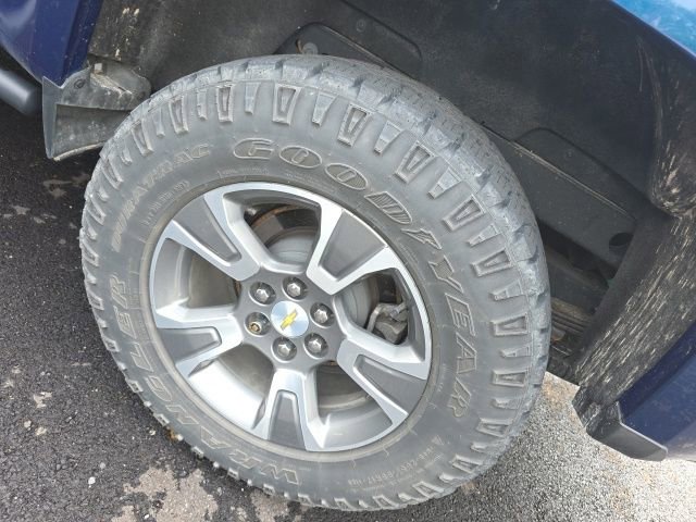 Used 2019 Chevrolet Colorado Z71 AWD/4WD image 13