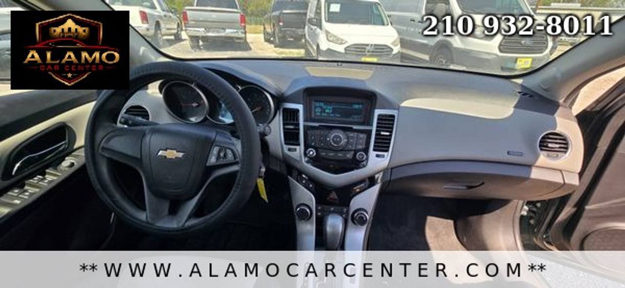 Used 2014 Chevrolet Cruze LS FWD image 16