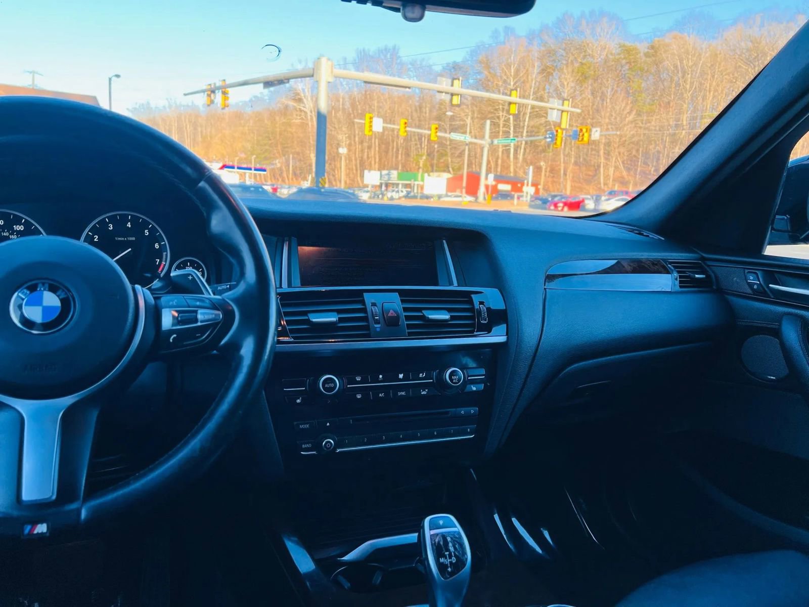 Used 2017 BMW X3 xDrive28i image 33