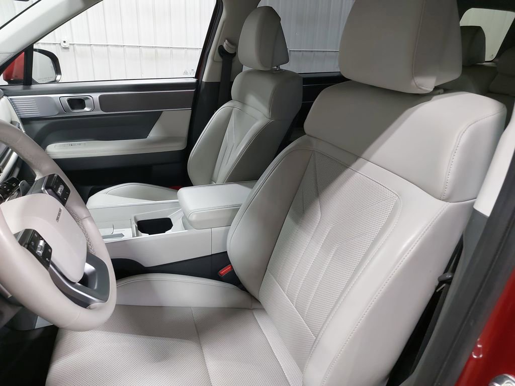 Certified 2025 Hyundai Santa Fe SEL image 16
