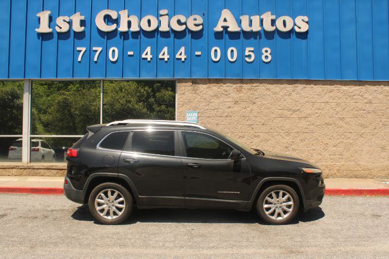 Used 2016 Jeep Cherokee Limited w/ Trailer Tow Group FWD image 8