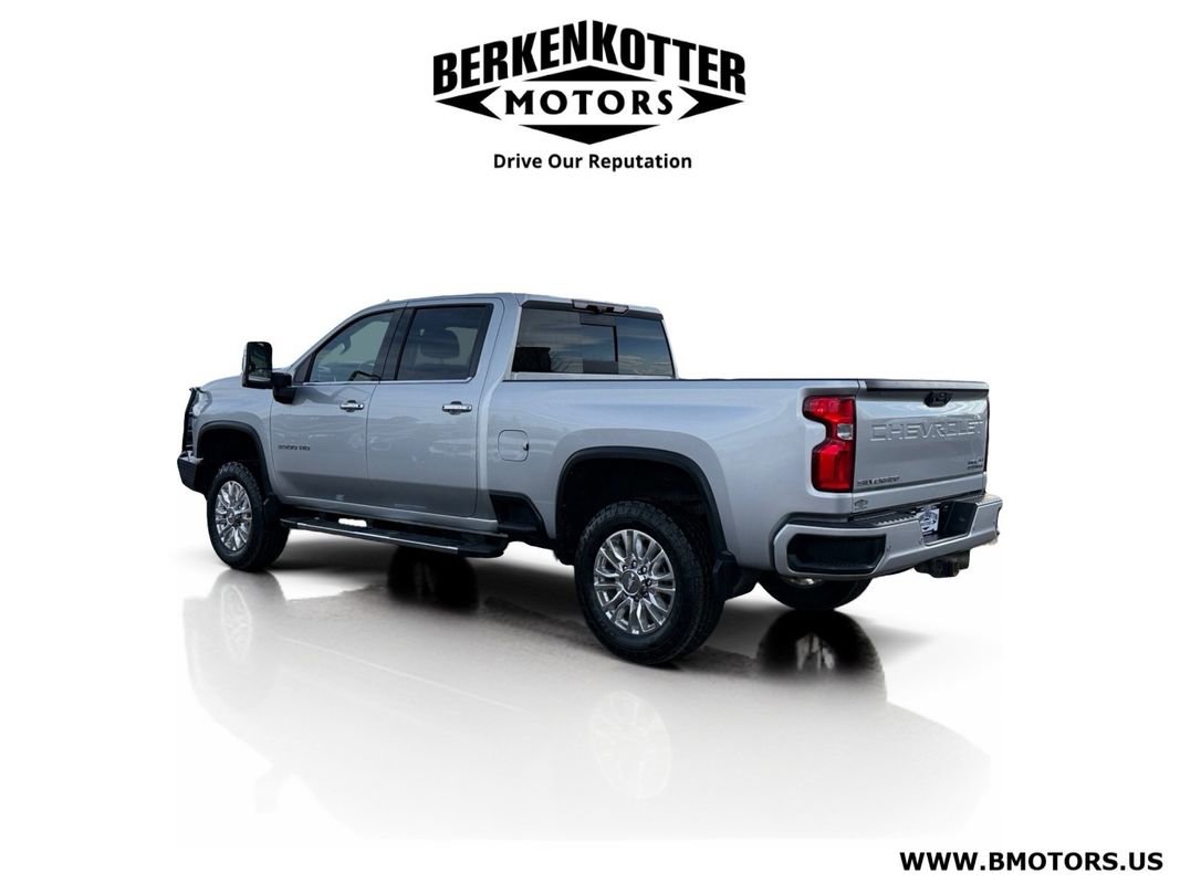 Used 2020 Chevrolet Silverado 3500 High Country w/ LPO, Hitch Package AWD/4WD image 5