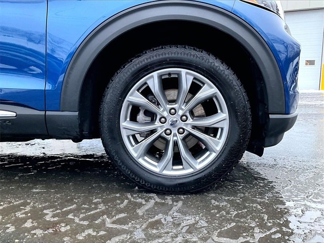 Used 2022 Ford Explorer Limited image 9