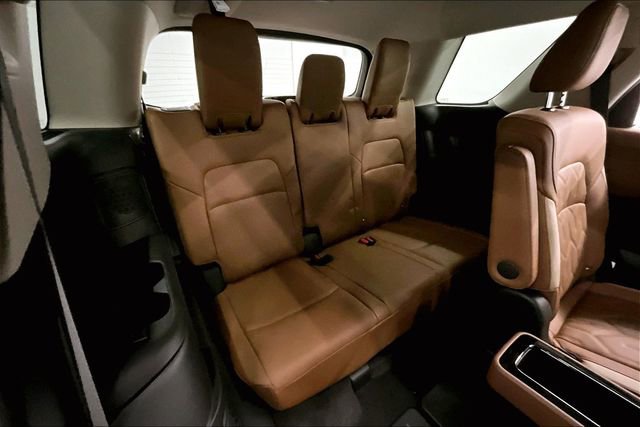 New 2026 Nissan Pathfinder Platinum AWD/4WD image 37