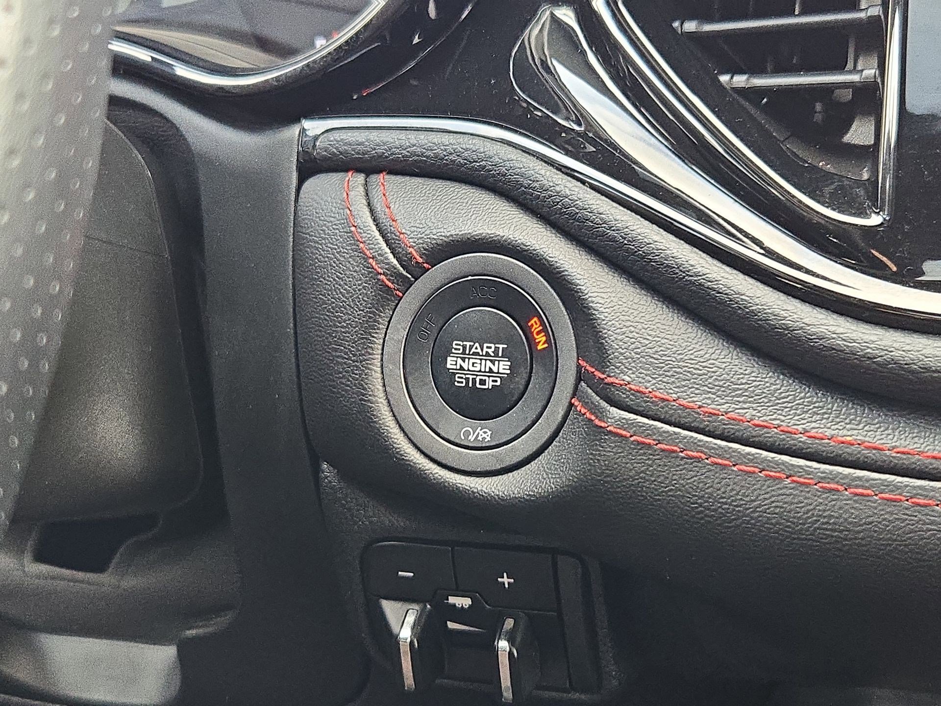 Used 2025 Dodge Durango GT image 21