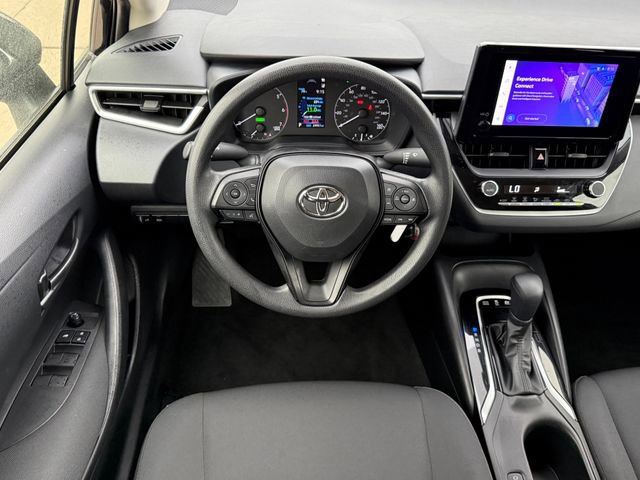 Used 2025 Toyota Corolla LE w/ Carpet Mat Package (TMS) FWD image 24