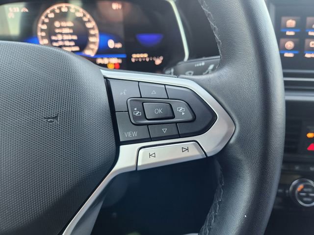 Used 2024 Volkswagen Jetta SE image 28