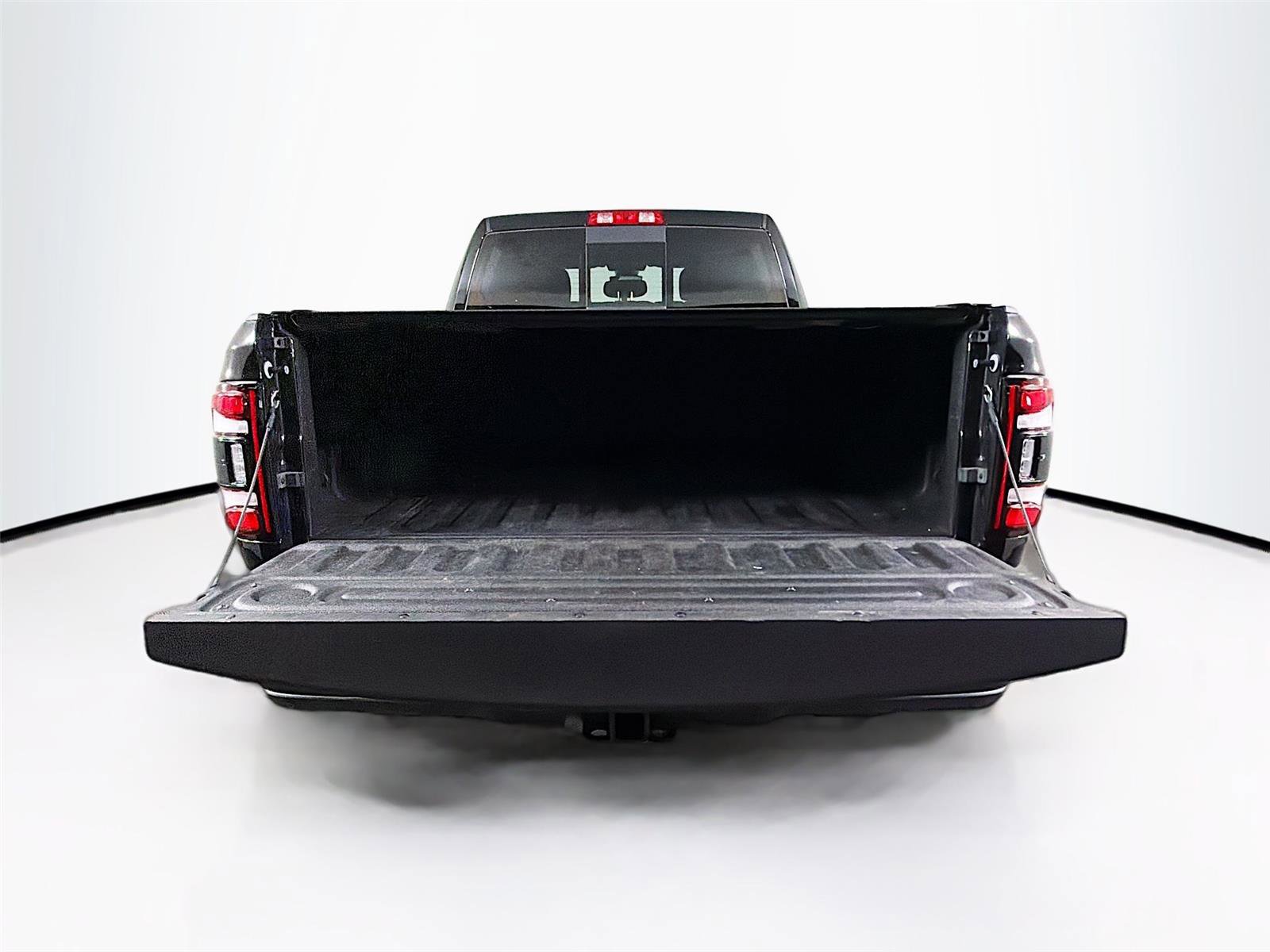 Used 2022 RAM 2500 Big Horn w/ Level C Equiment Group image 25