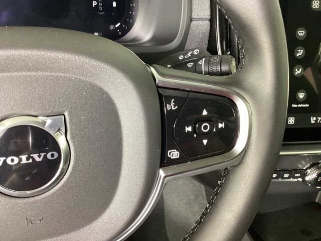 New 2026 Volvo XC90 B6 Plus w/ Protection Package Premier image 30
