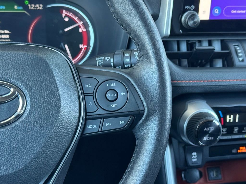 Used 2024 Toyota RAV4 Adventure image 9