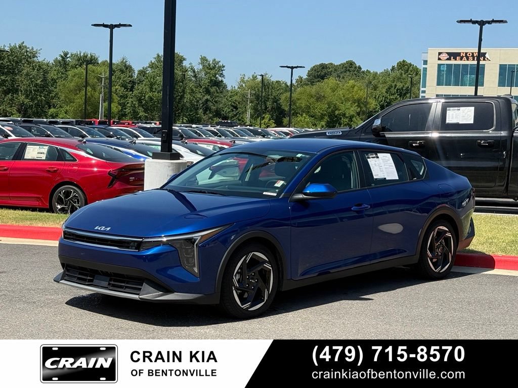 Certified 2025 Kia K4 EX FWD image 3